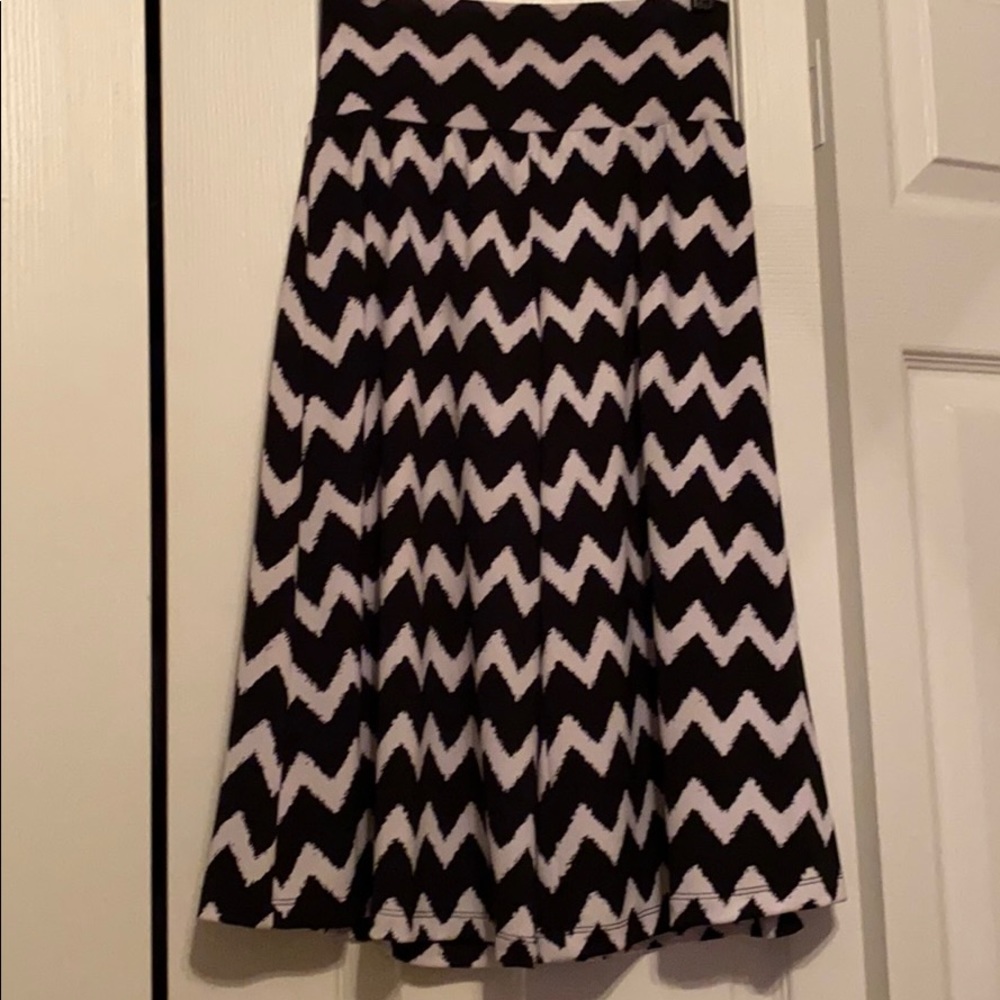 Black and white pants